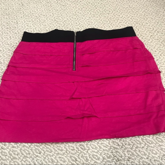 NWT Hot Pink Express Skirt - Picture 2 of 3